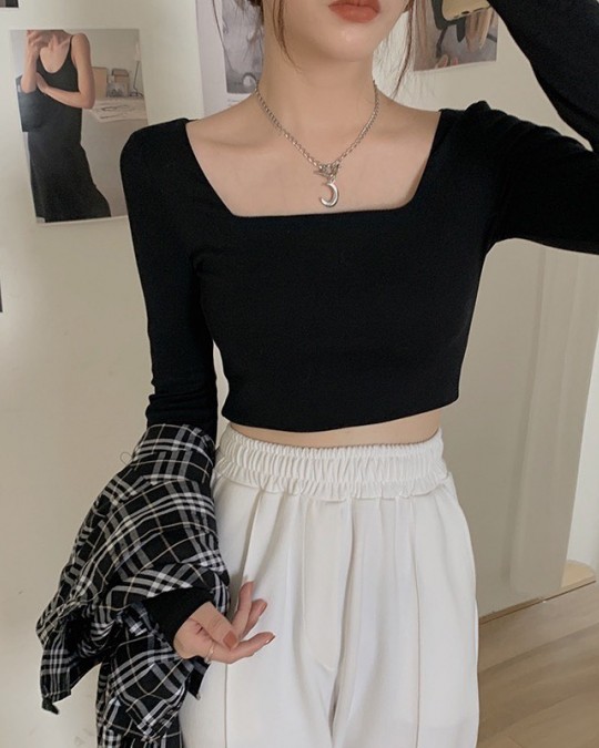 Agnes square neck crop top