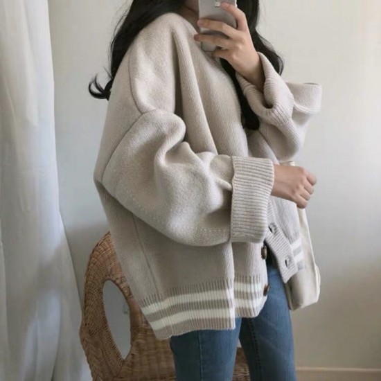 Knitted cardigan 