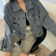 Front pockets denim jacket