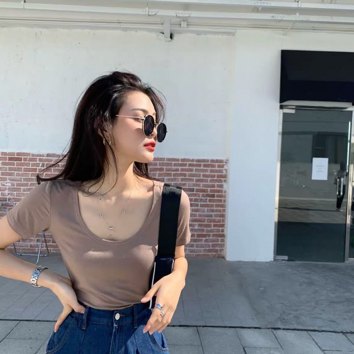 Round neck short sleeve T-shirt