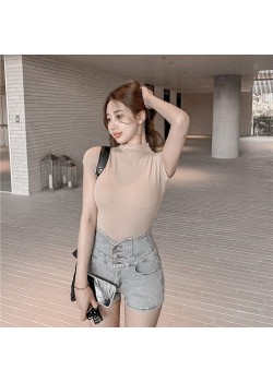 Turtle neck short sleeve blouse