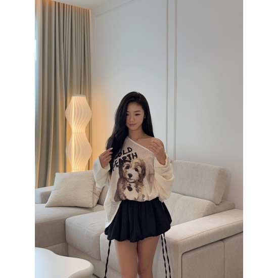 Doggy Slanted Knitted Blouse