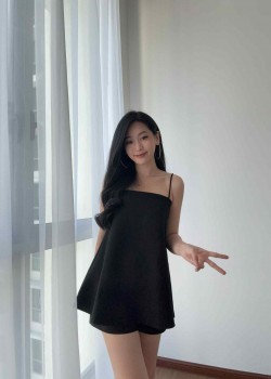 Sleeveless Flare Blouse & Shorts Set