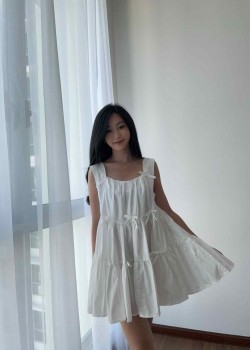 Sleeveless Square Neck Dress