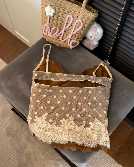 Brown Sleeveless Lace Top