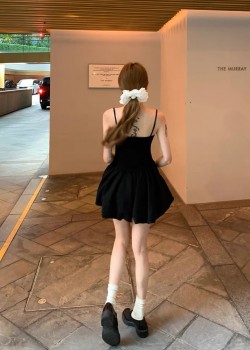Sleeveless Puffy Dress