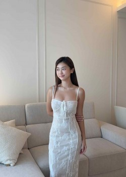 Sleeveless Lace Long Dress