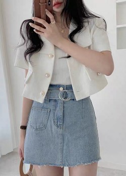 White short sleeve blazer 