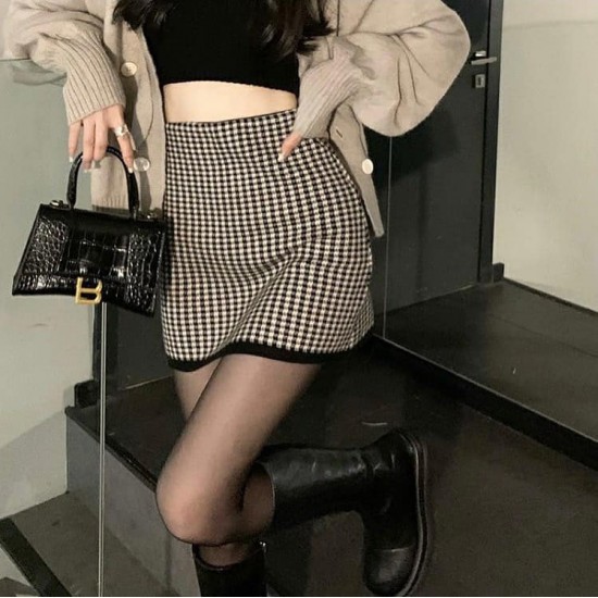 High Waist Grid Skirt