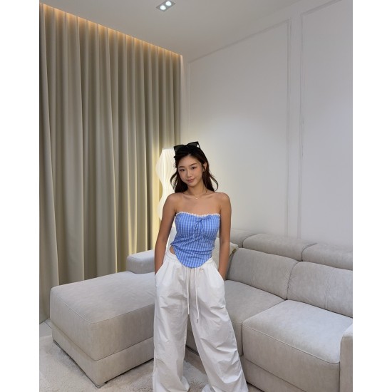 Blue Tube Top & Windbreaker White Pants