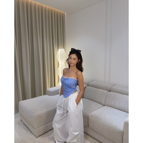 Blue Tube Top & Windbreaker White Pants