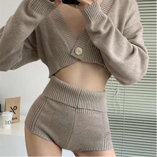 Knitted crop cardigan & shorts set wear