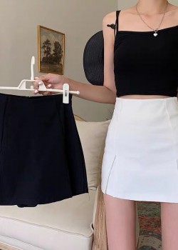 Lynn high waist skort