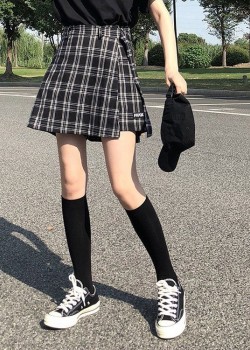 Checkered Scottish skort