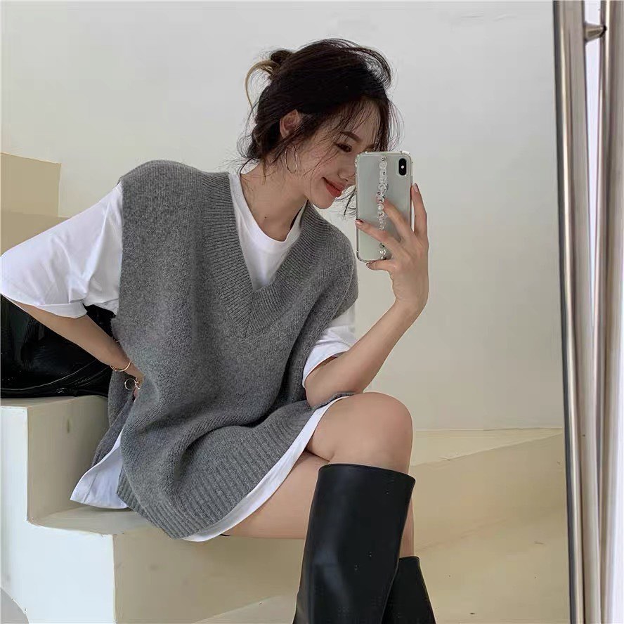 Knitted vest & T-shirt set