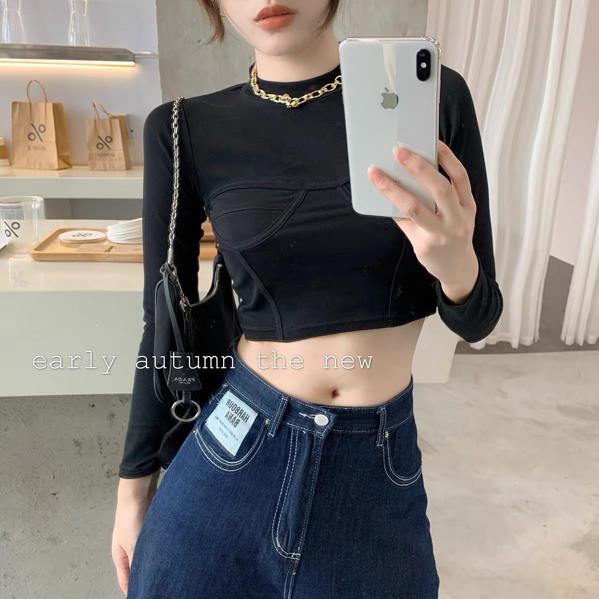 Vivi long sleeve crop top