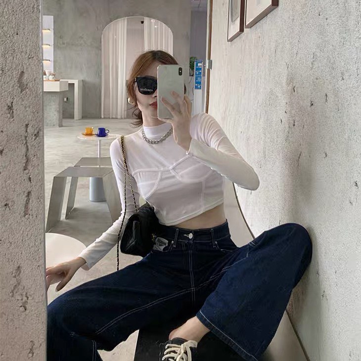 Vivi long sleeve crop top