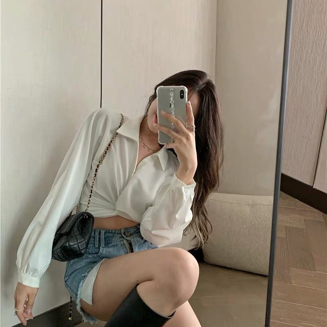 Long sleeve fancy white shirt