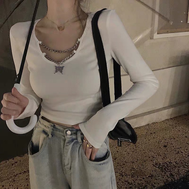 Long sleeve butterfly chain top