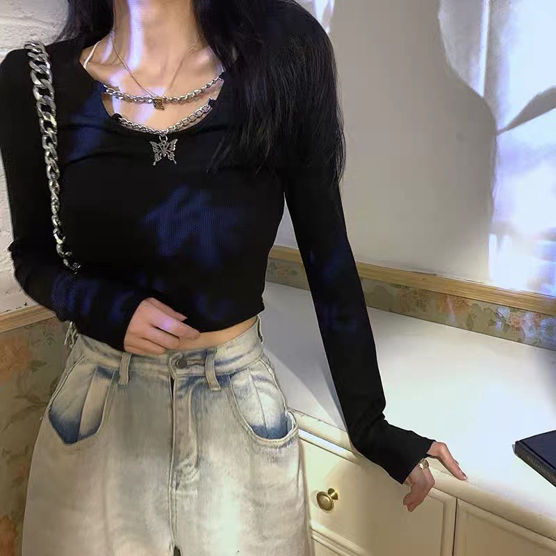 Long sleeve butterfly chain top