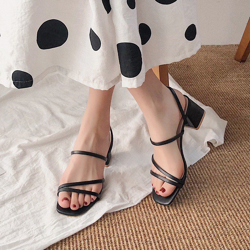 Roma peep toe thick heels 