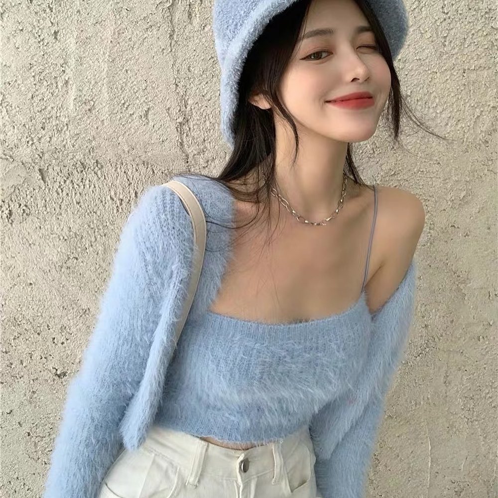 Two-piece knitted cardigan & singlet