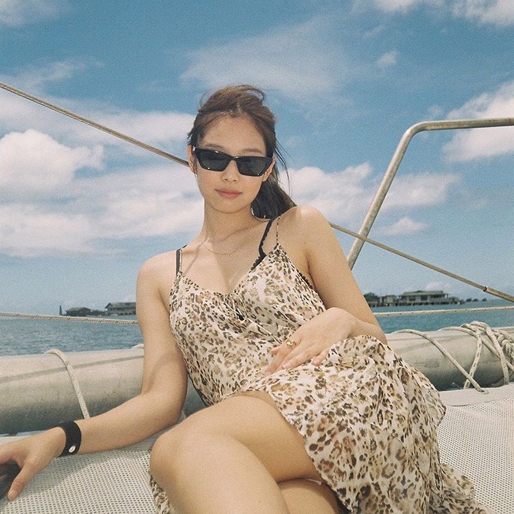 Retro cat eye sunglass