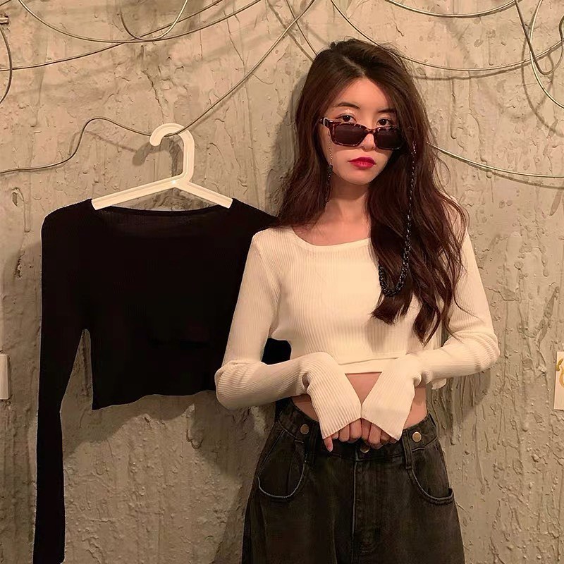 Long sleeve crop top blouse