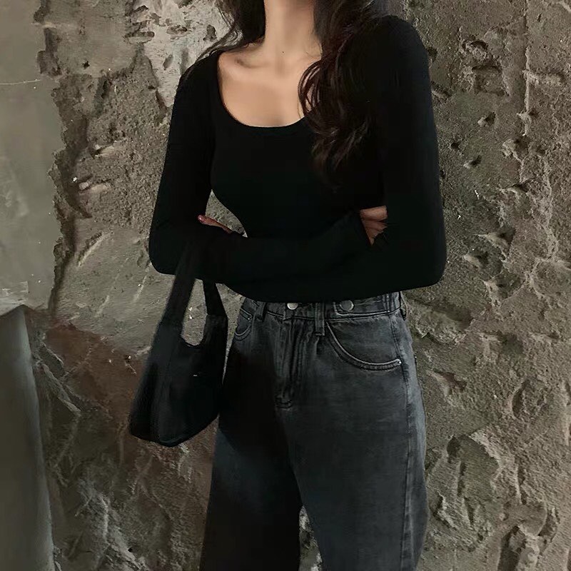 Long sleeve crop top