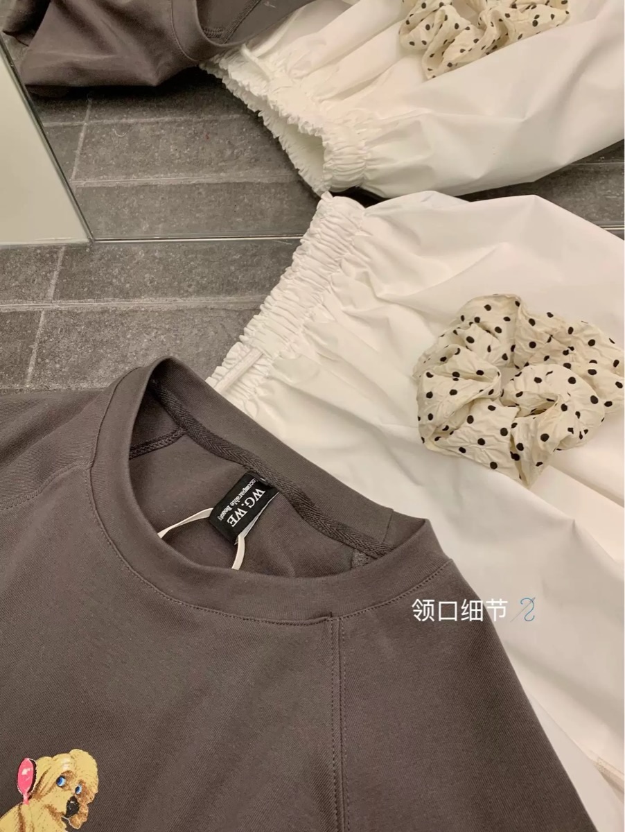 Two Little Guys Graphic Top