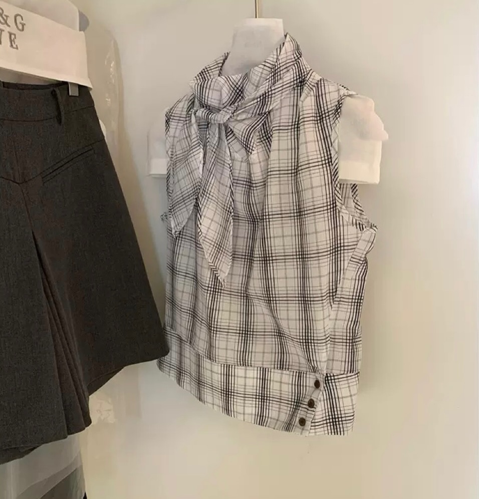 Vintage Triangle Scarf Vest 