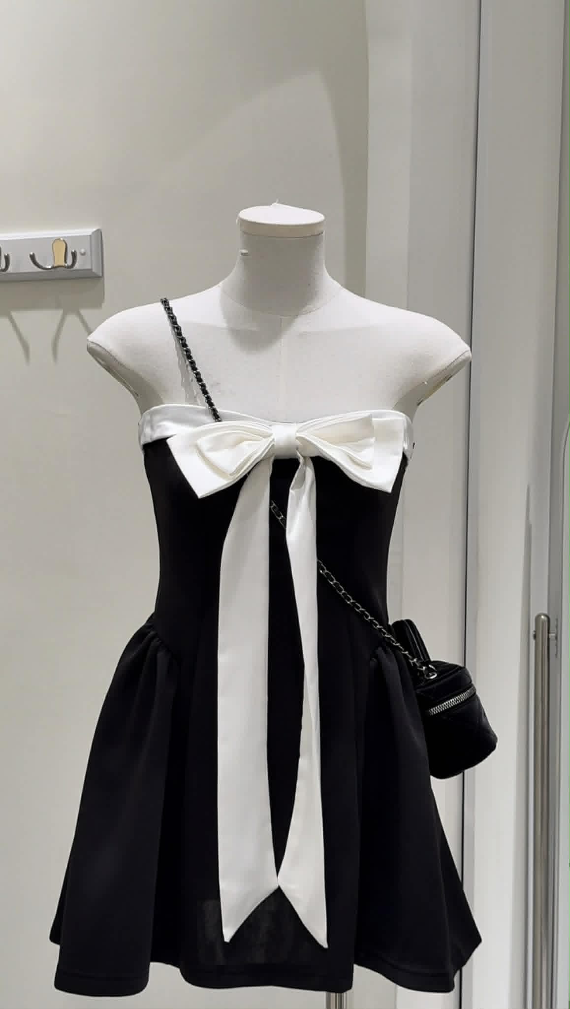 Black Tube Ribbon Dress