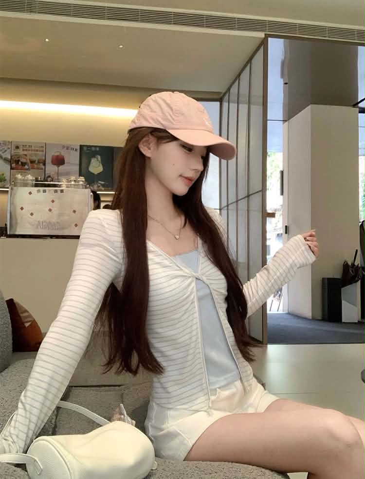Layered Slim-Fit Long Sleeve Top