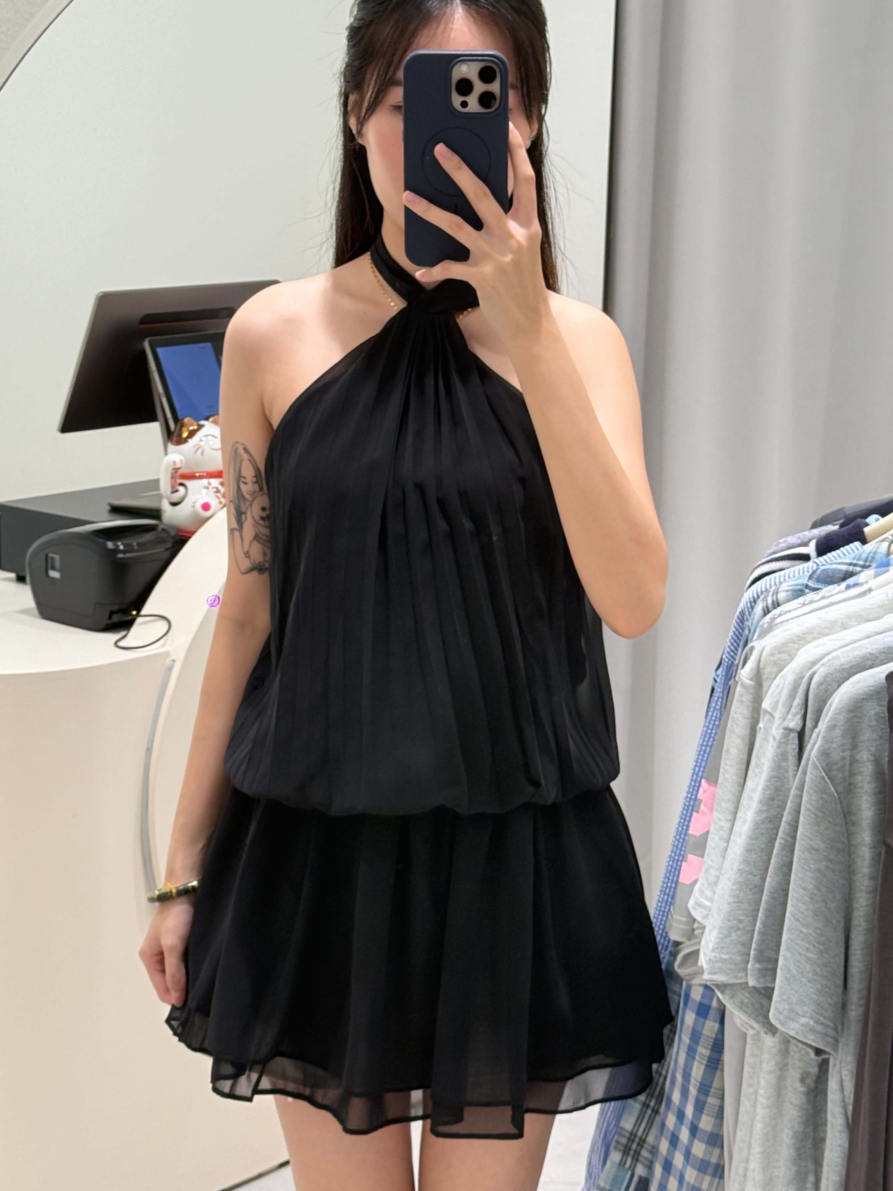 Halter Neck Pleated Mesh Dress