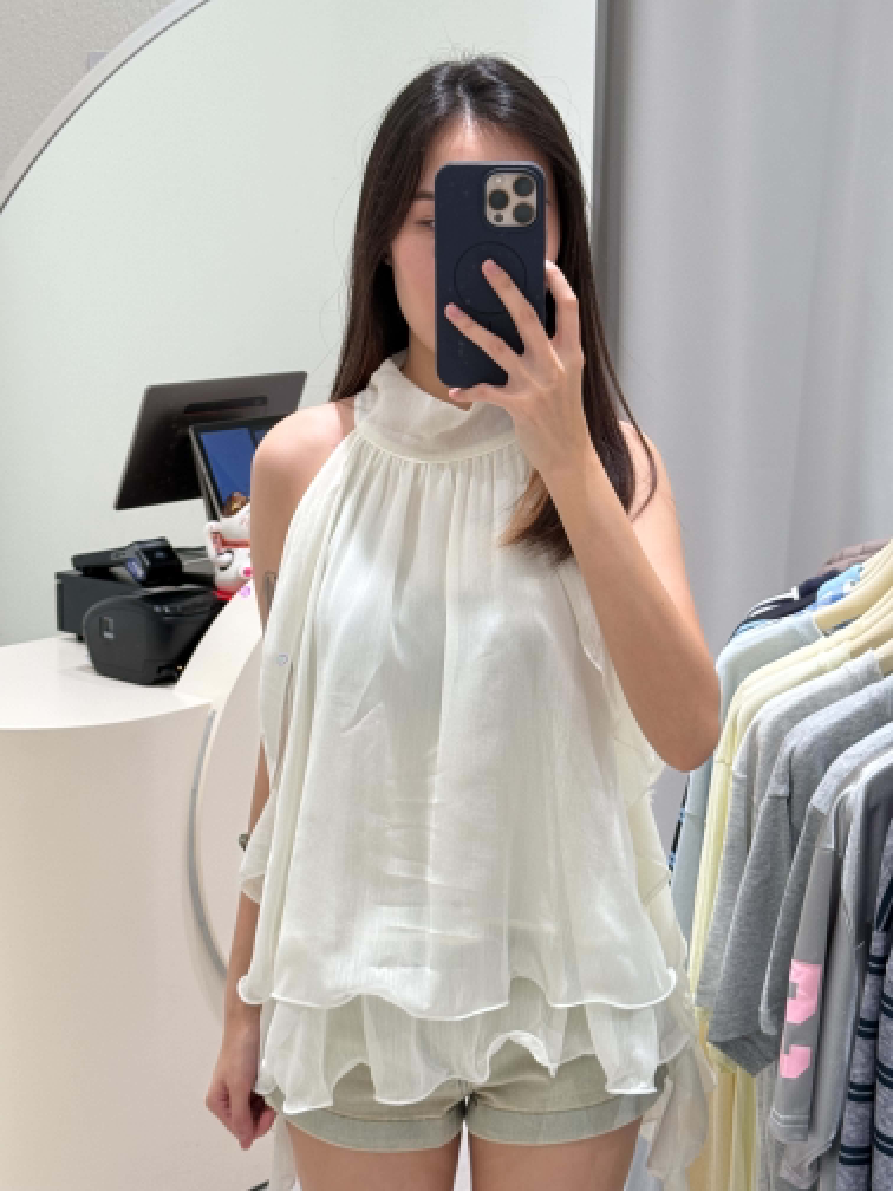 Sleeveless Ruffle Blouse
