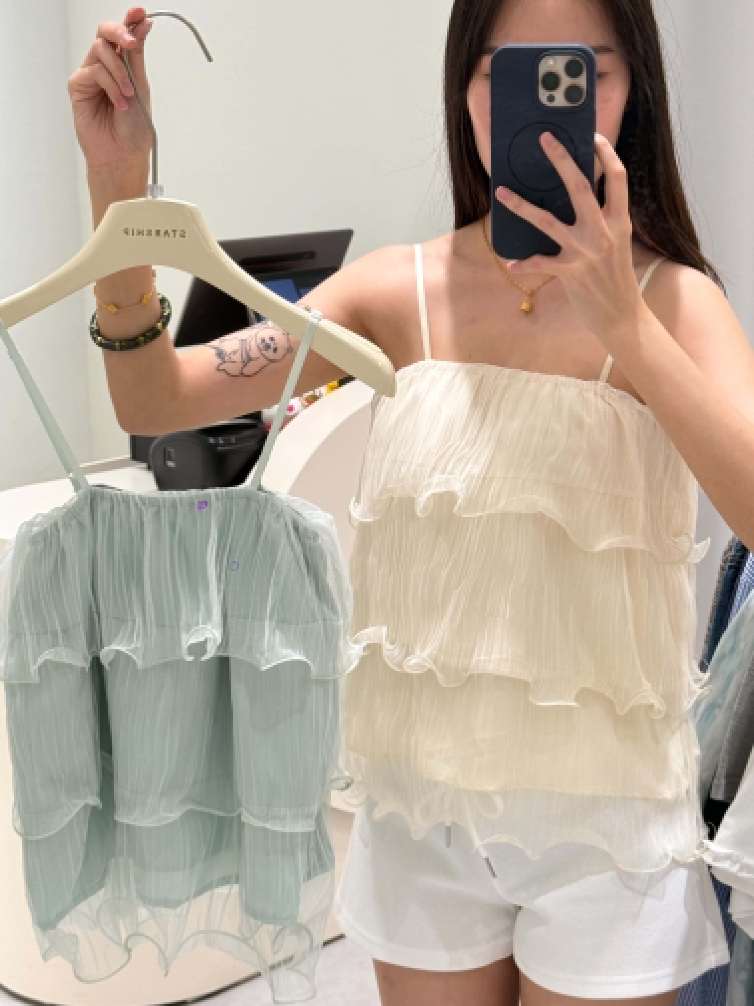 Sleeveless Layer Mesh Blouse