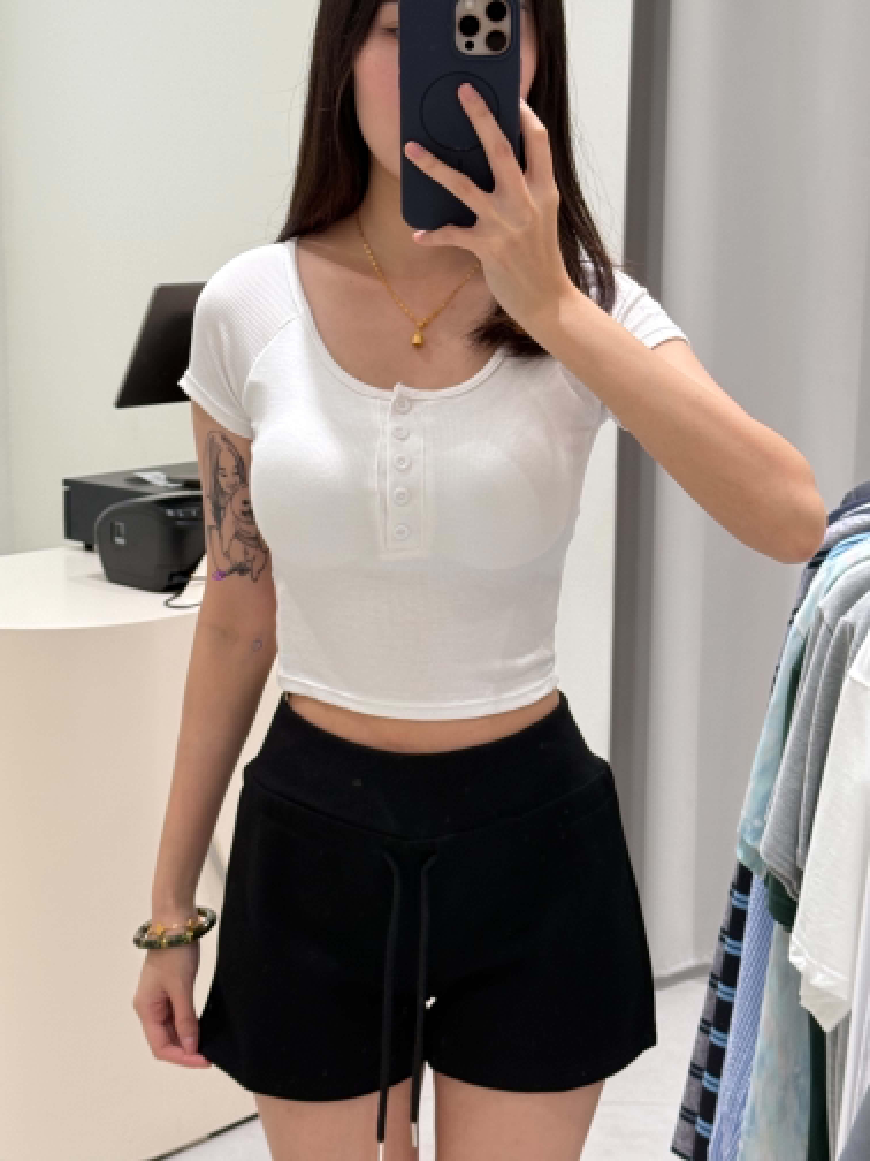 Round Neck Padded Short Sleeve Top