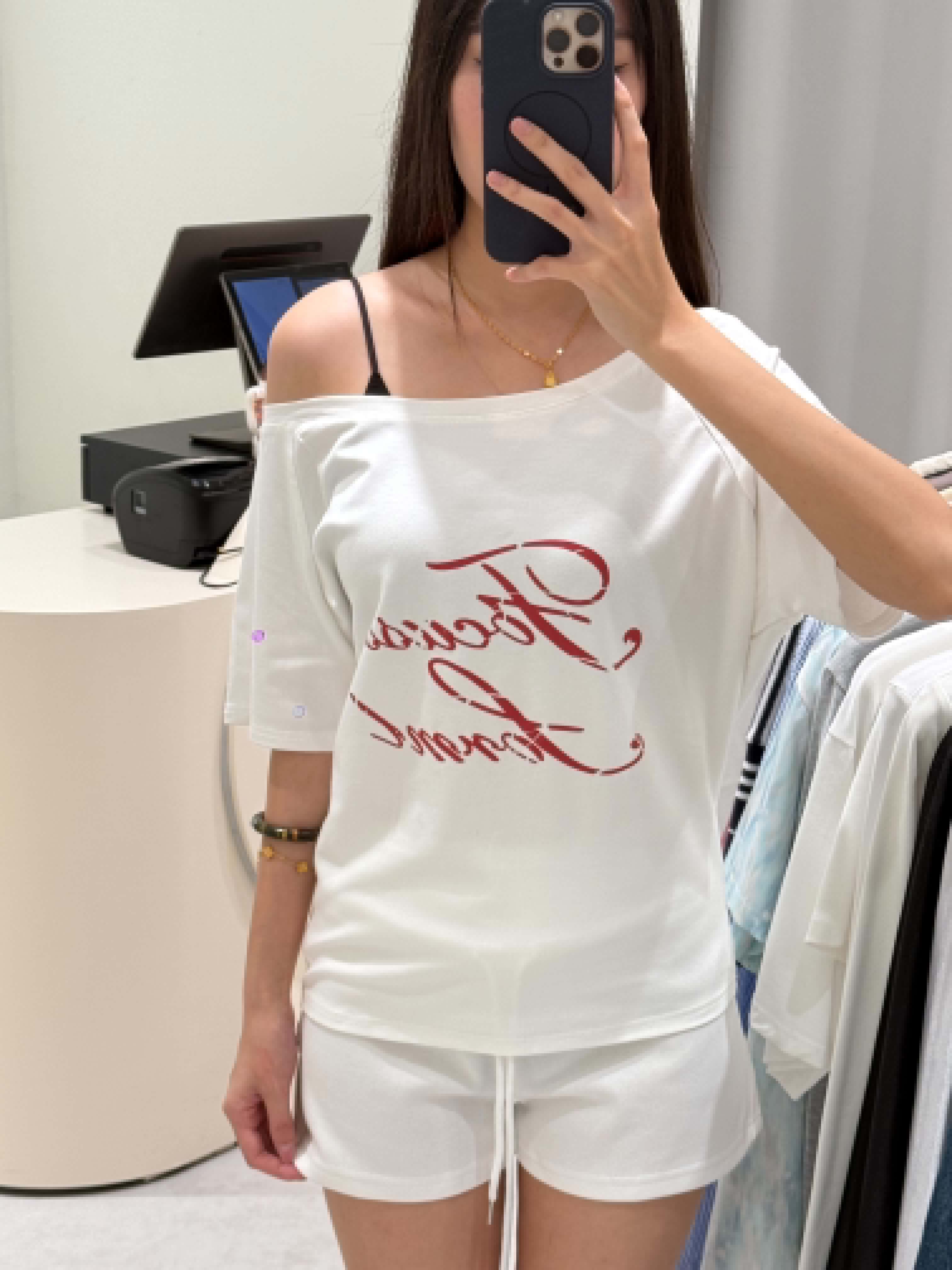 Focuss Slanted Shoulder T-Shirt