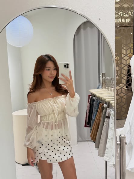 Off Shoulder Mesh Blouse