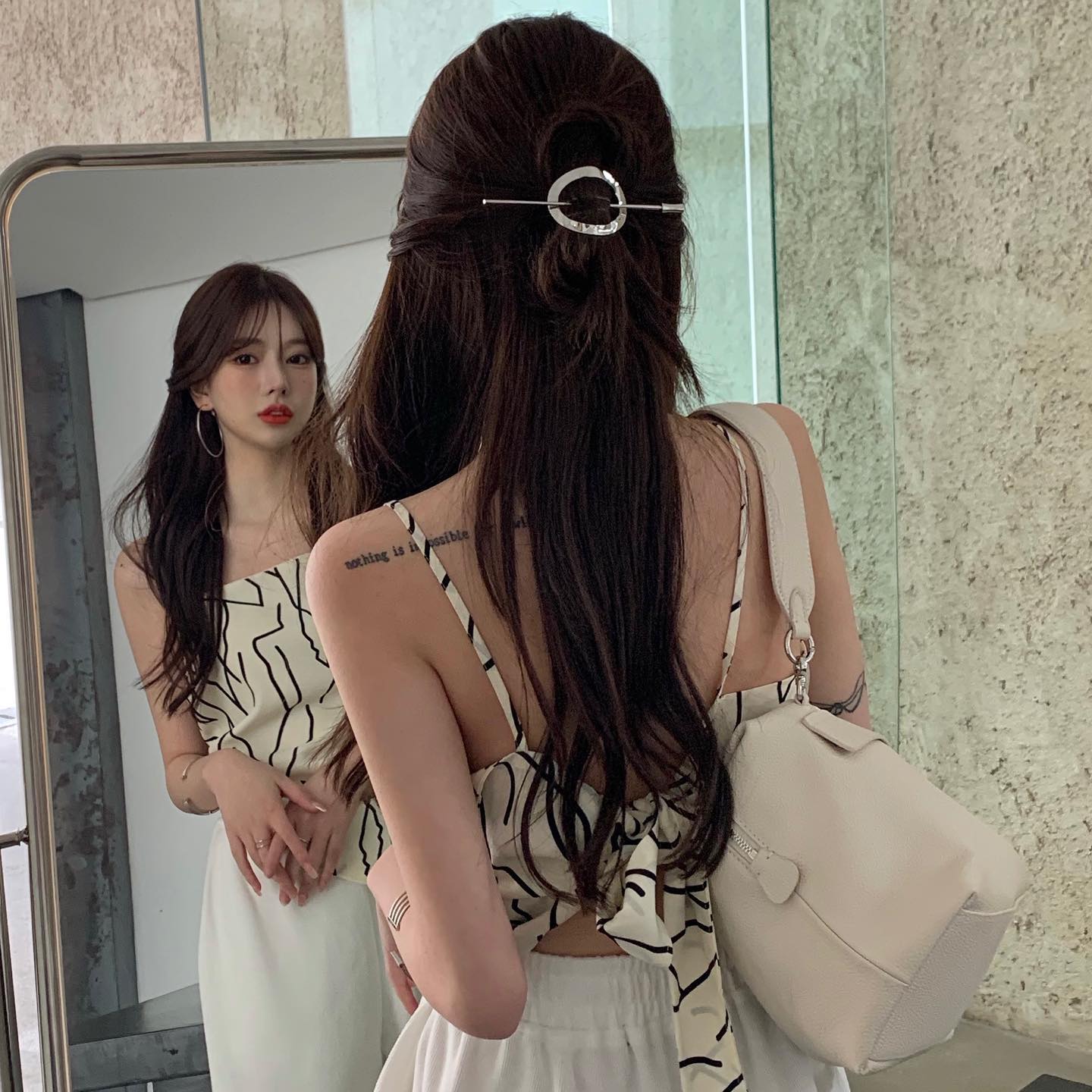 Self tie scarf singlet