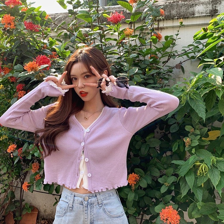 Attached two-piece long sleeve blouse