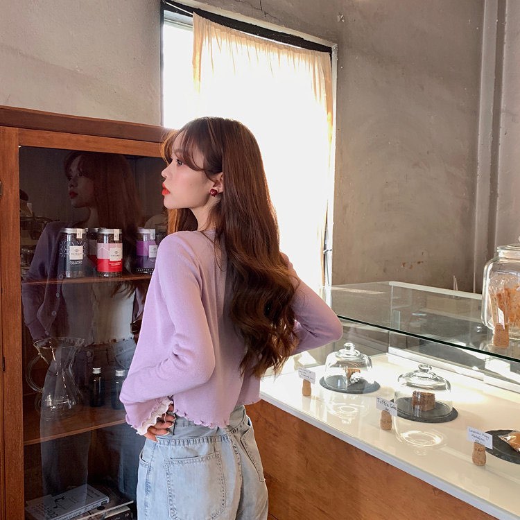 Attached two-piece long sleeve blouse