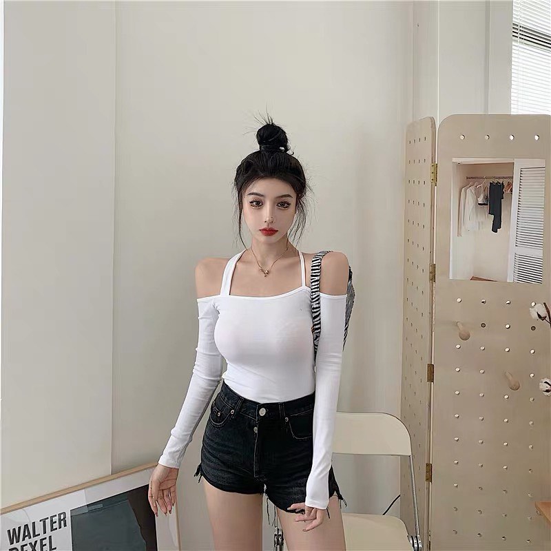 Halter neck long sleeve blouse