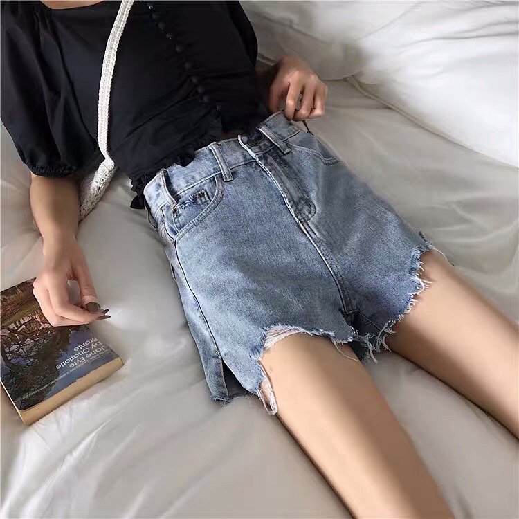 Denim hot pants