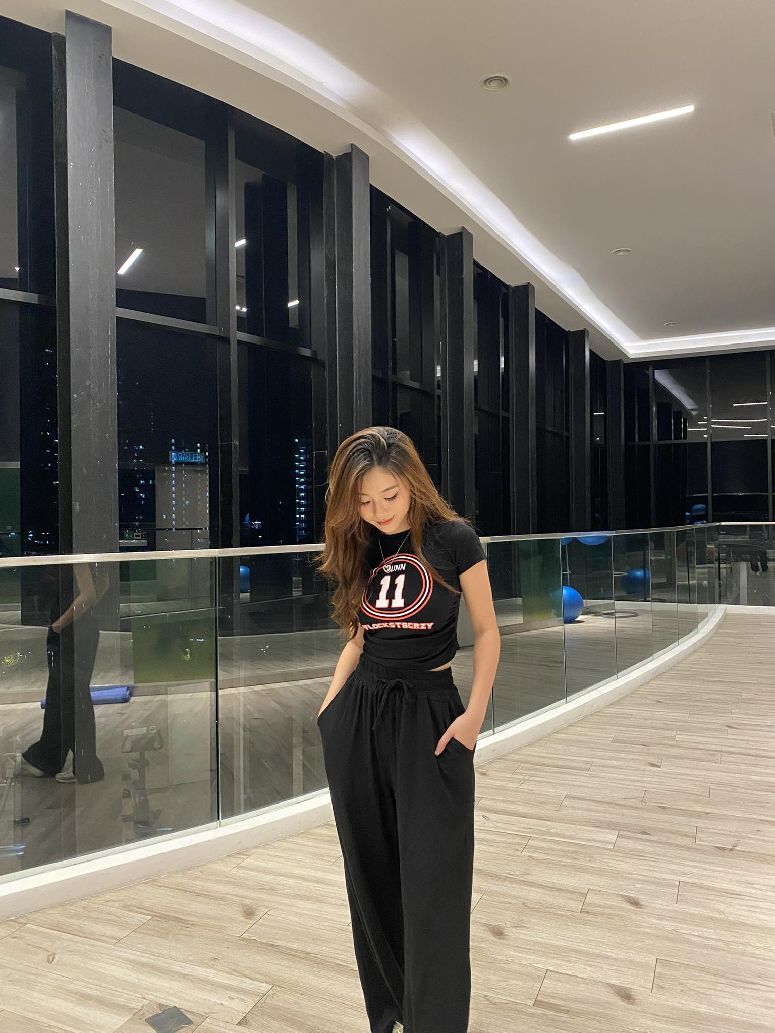 11 Crop Top & High Waist Comfy Long Pants Set