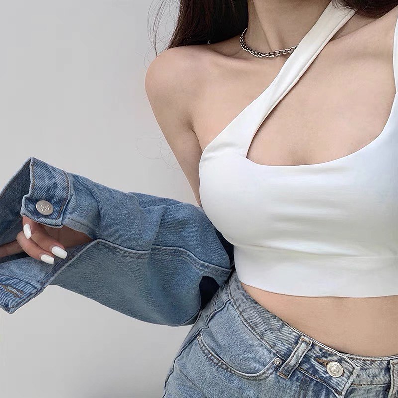 Slanted strap top with bra padding