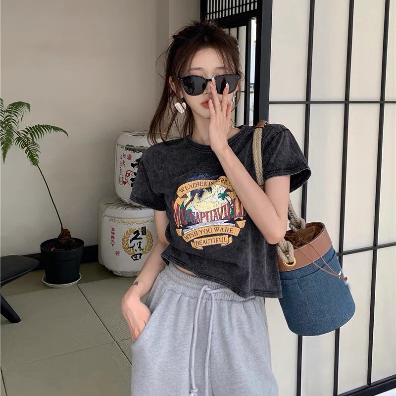 Dark grey short sleeve T-shirt