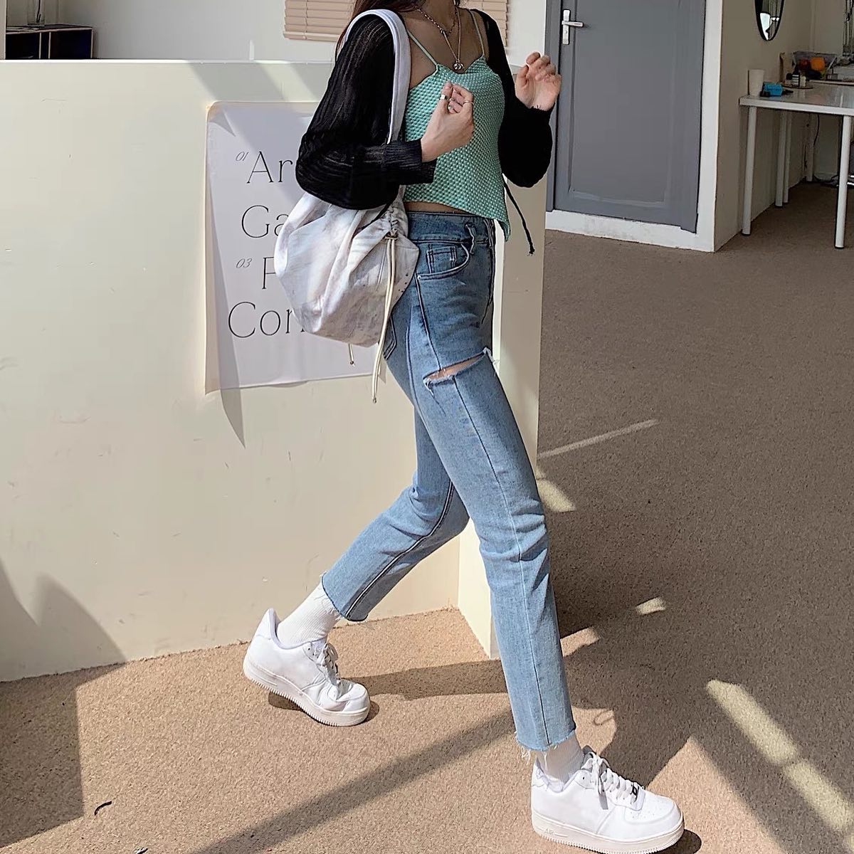 Denim high waist mini ripped jeans