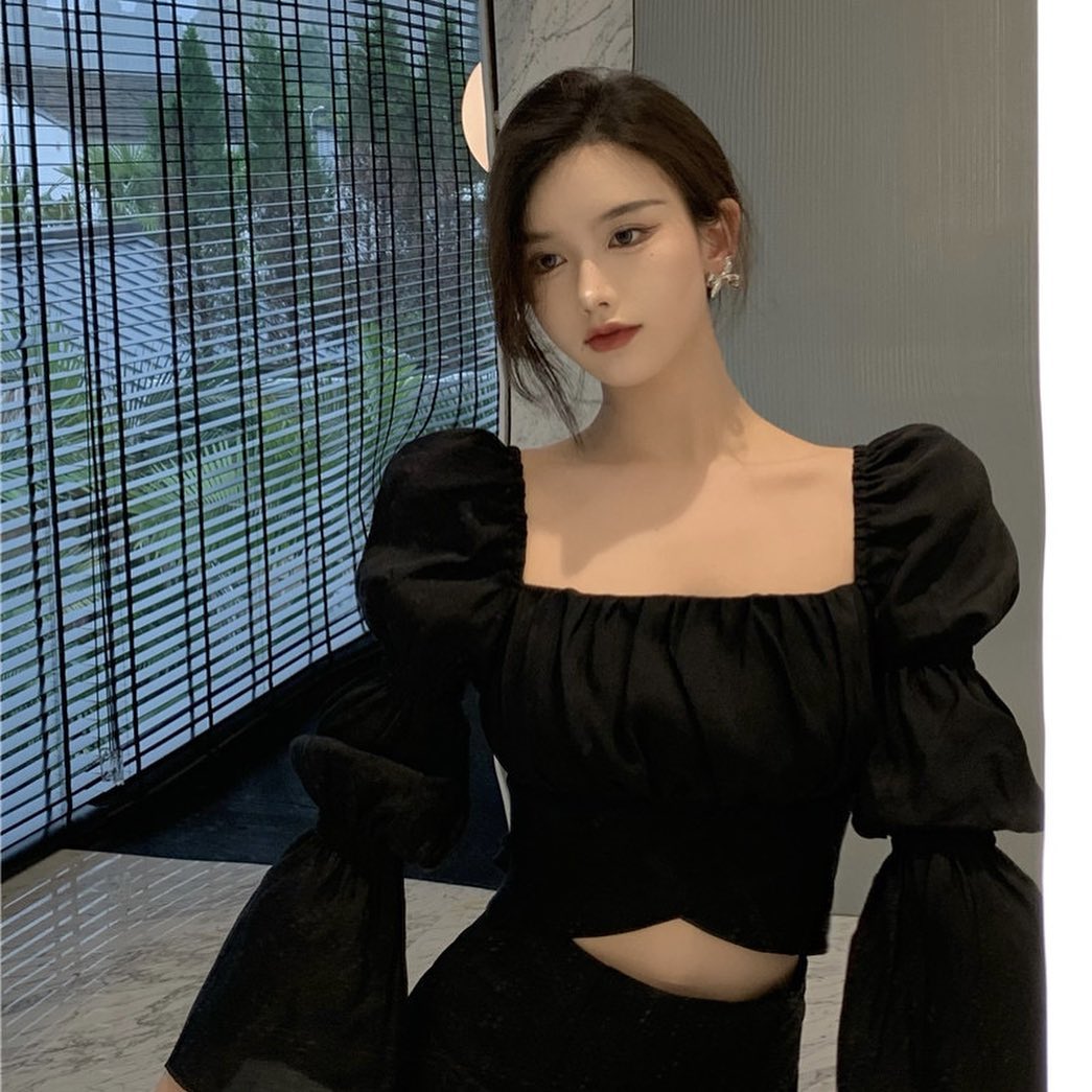 Puffy sleeve women blouse