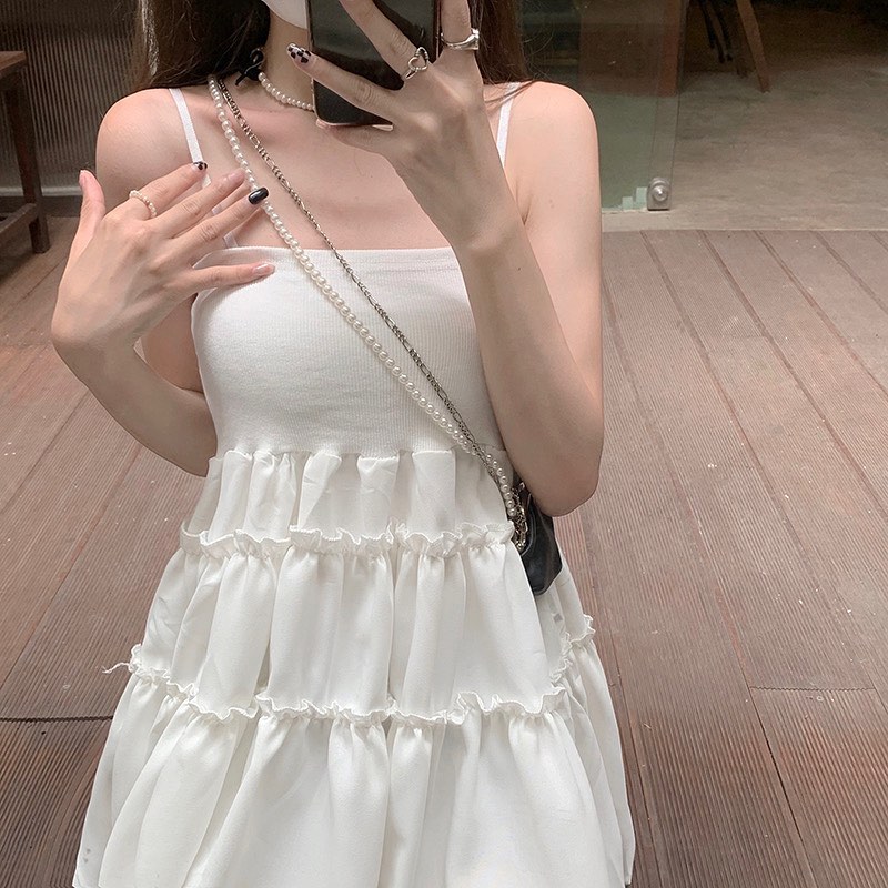 Sweet sleeveless puffy dress